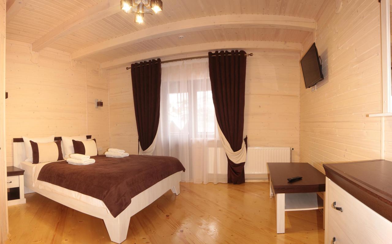 Family Hotel Kaskad บูโคเวล ภายนอก รูปภาพ