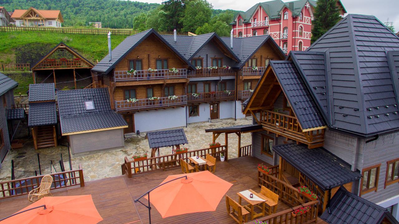 Family Hotel Kaskad บูโคเวล ภายนอก รูปภาพ