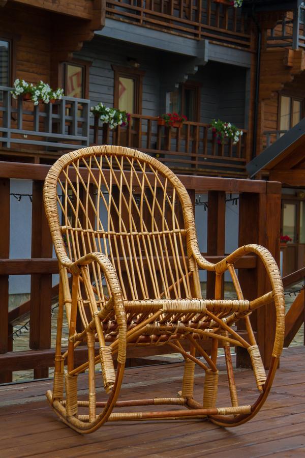 Family Hotel Kaskad บูโคเวล ภายนอก รูปภาพ